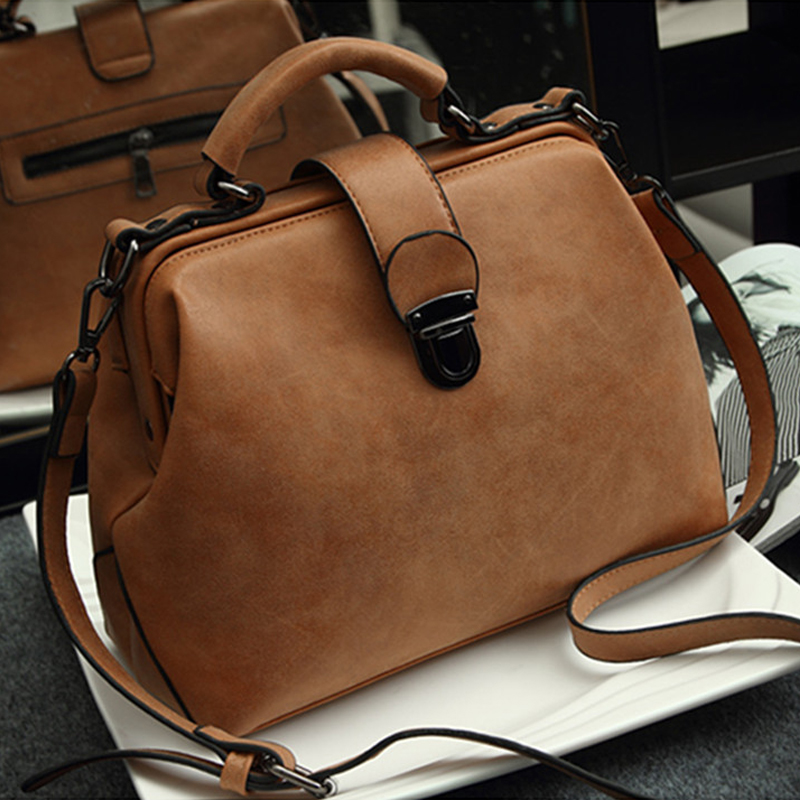 Chain Lock Combination - Sac messager à fermeture à loquet