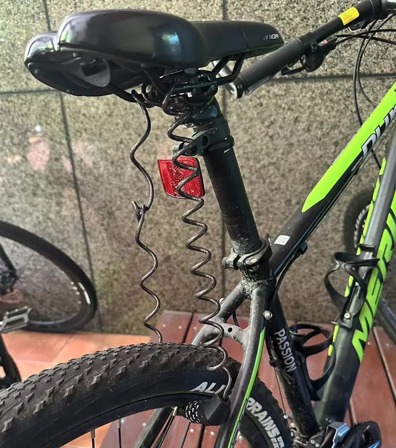 Chaîne de verrouillage de casq - Chain Lock Combination avis et prix